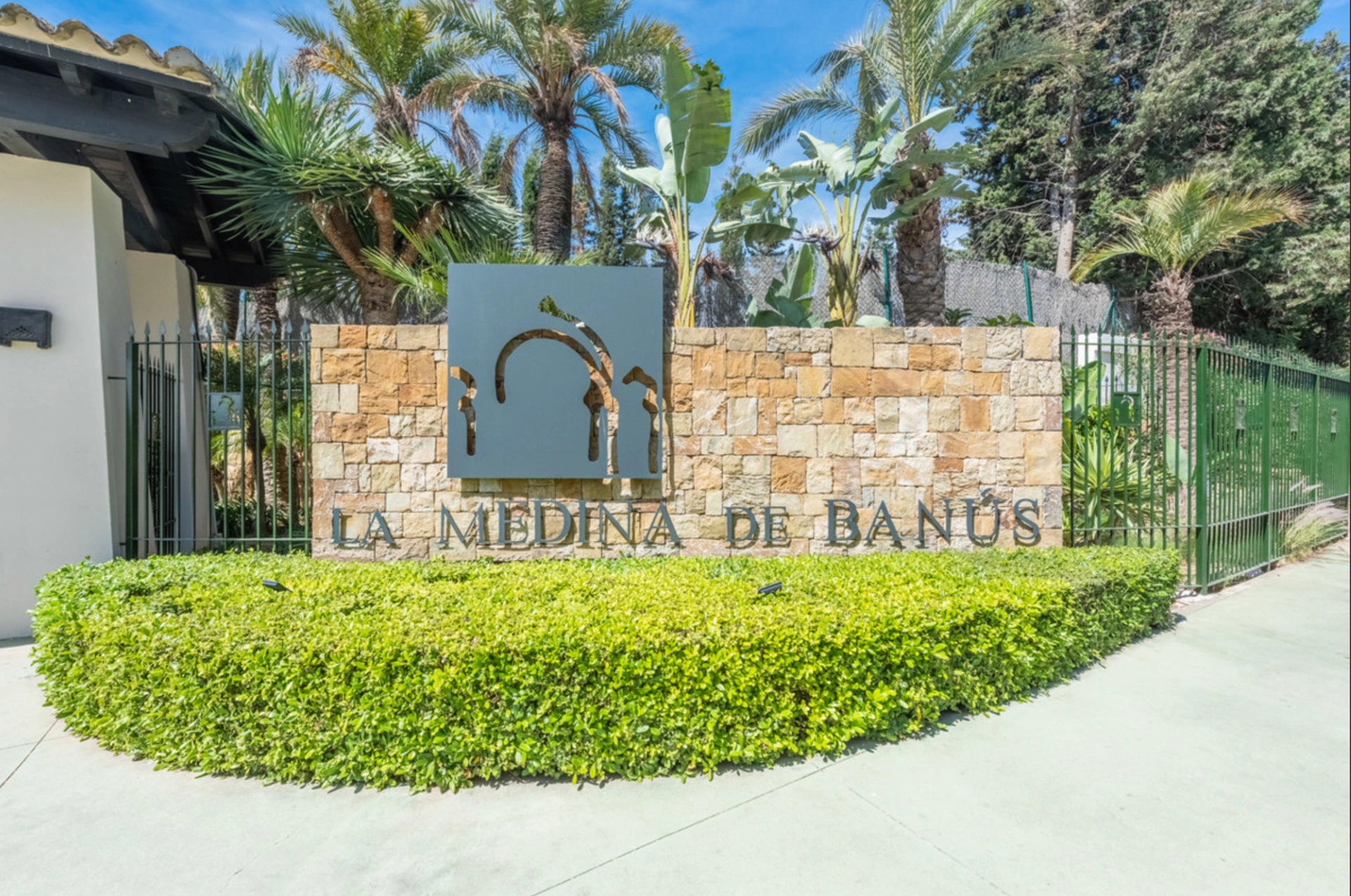 Ground Floor Apartment for sale in Nueva Andalucia, Marbella