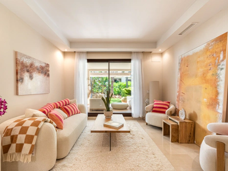Attractive Apartment in La Medina de Banús, Nueva Andalucía