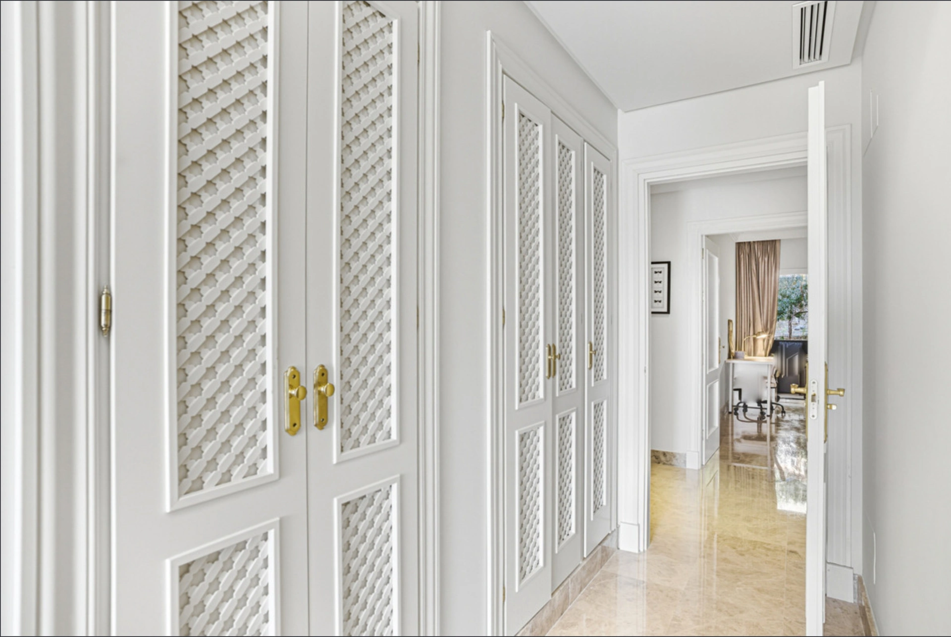 Ground Floor Apartment for sale in Nueva Andalucia, Marbella