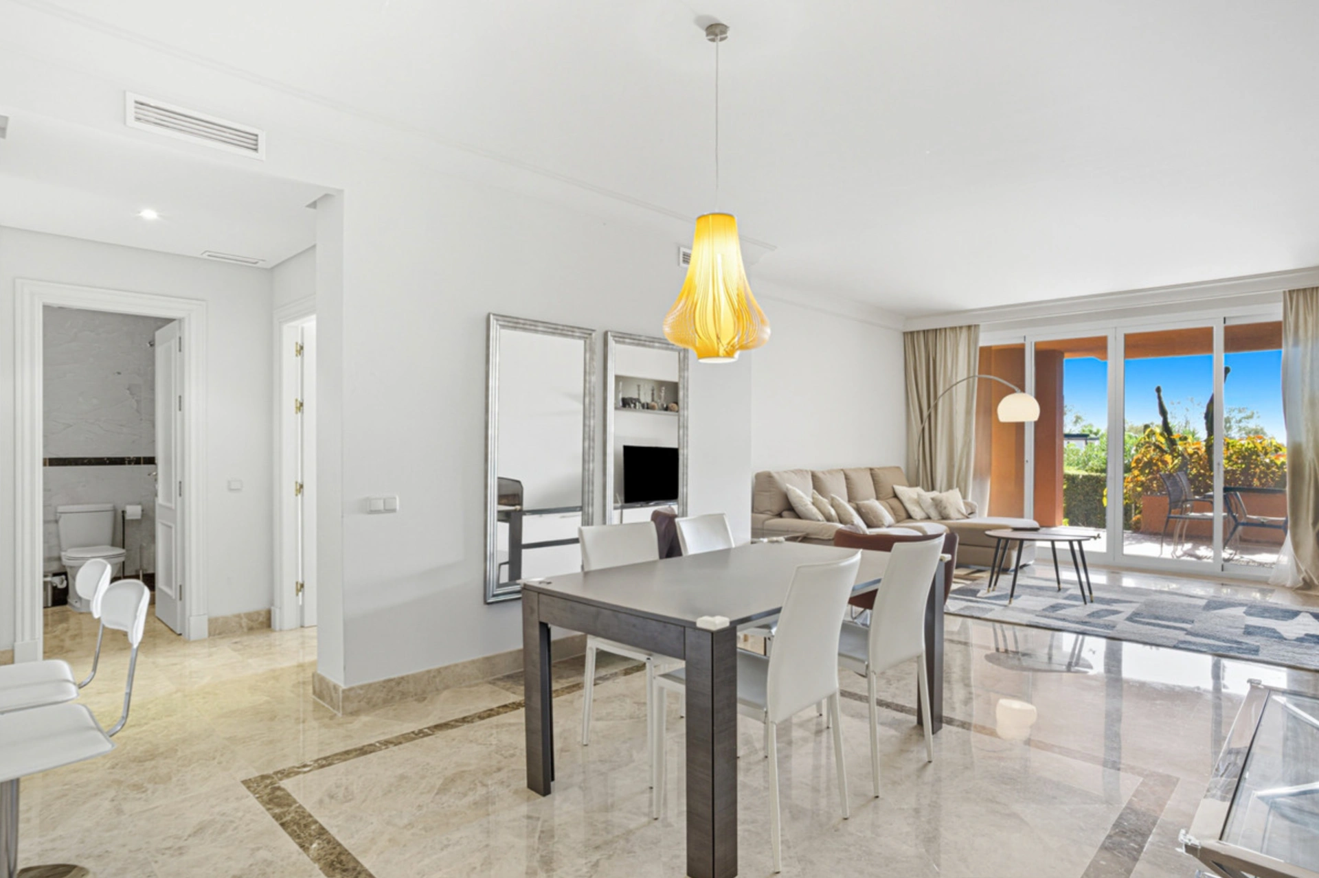Ground Floor Apartment for sale in Nueva Andalucia, Marbella