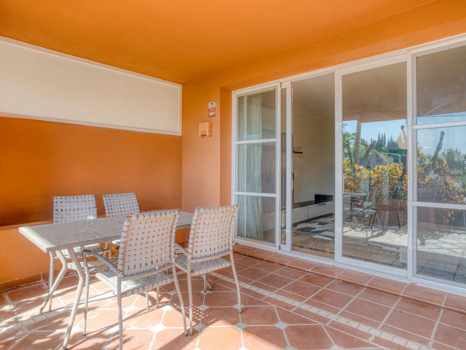 Charming Ground-Floor Apartment in Nueva Andalucía