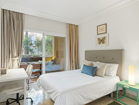 Charming Ground-Floor Apartment in Nueva Andalucía