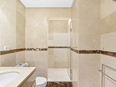 Charming Ground-Floor Apartment in Nueva Andalucía