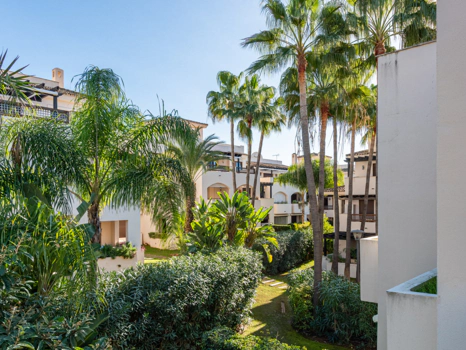 Stylish Apartment in La Medina de Banús, Nueva Andalucía
