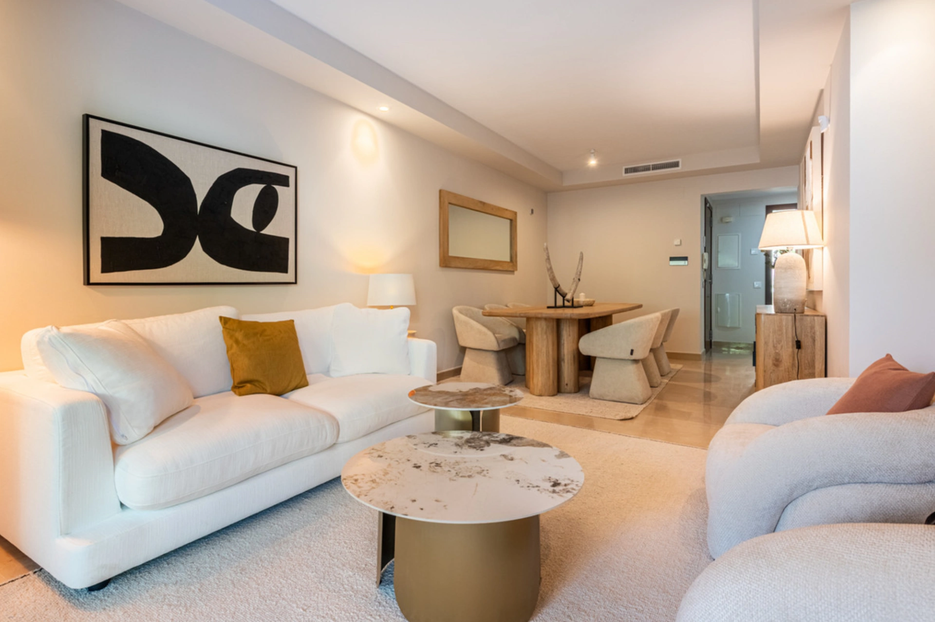Apartment for sale in Nueva Andalucia, Marbella