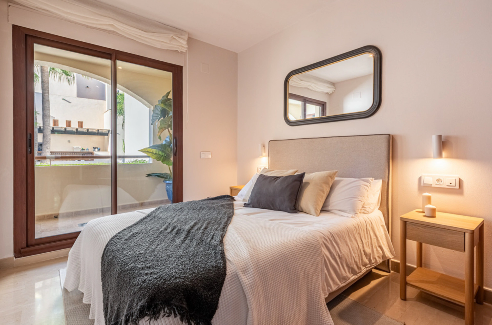 Apartment for sale in Nueva Andalucia, Marbella