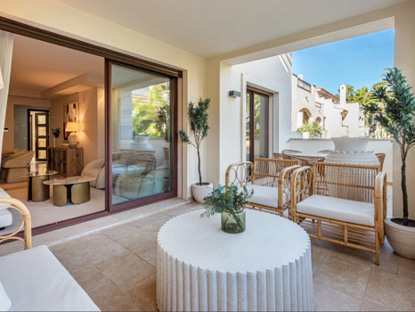 Stylish Apartment in La Medina de Banús, Nueva Andalucía