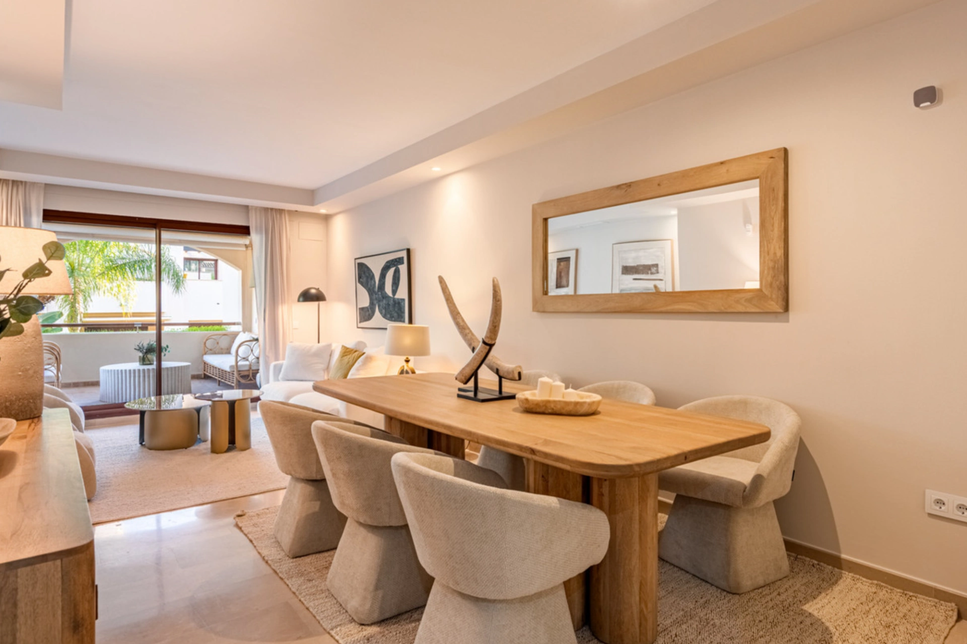 Apartment for sale in Nueva Andalucia, Marbella