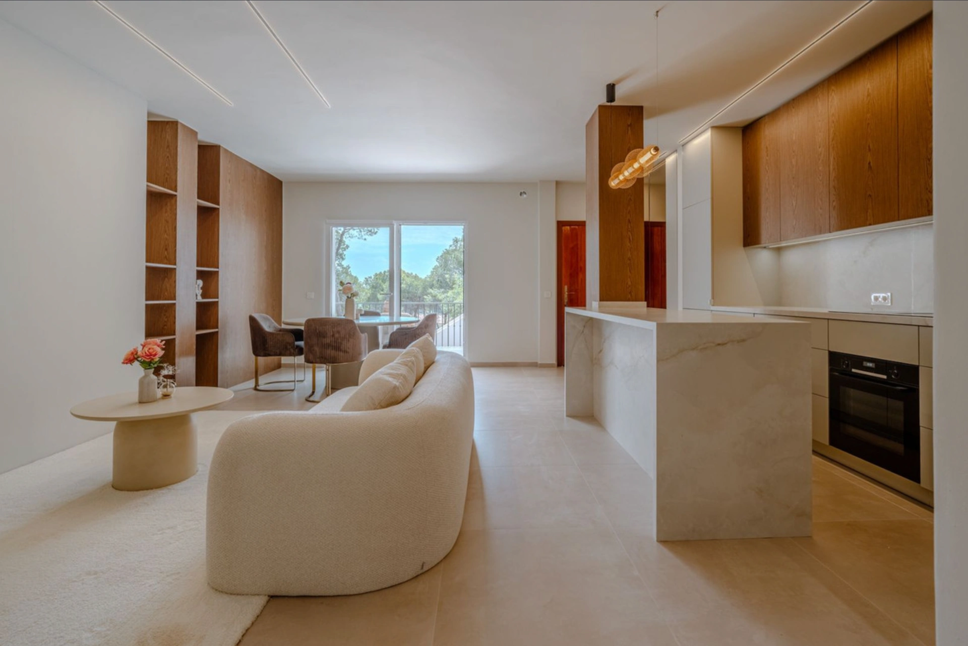 Apartment for sale in Nueva Andalucia, Marbella