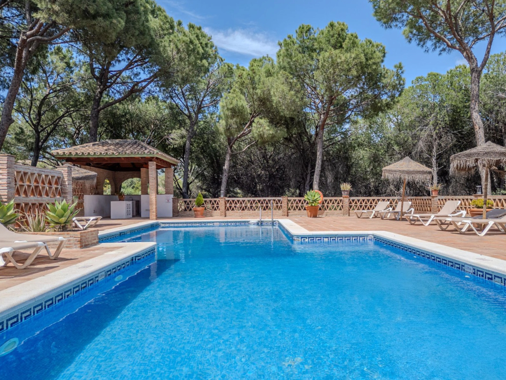 Apartment for sale in Nueva Andalucia, Marbella