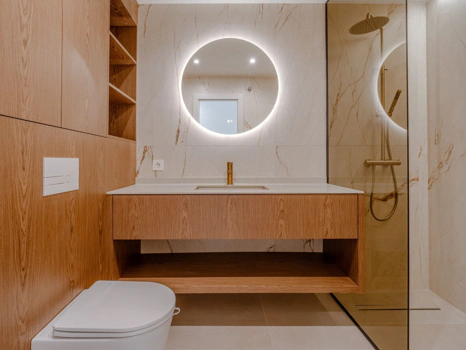 Elegant Renovated Apartment in Pinos de Aloha, Nueva Andalucía