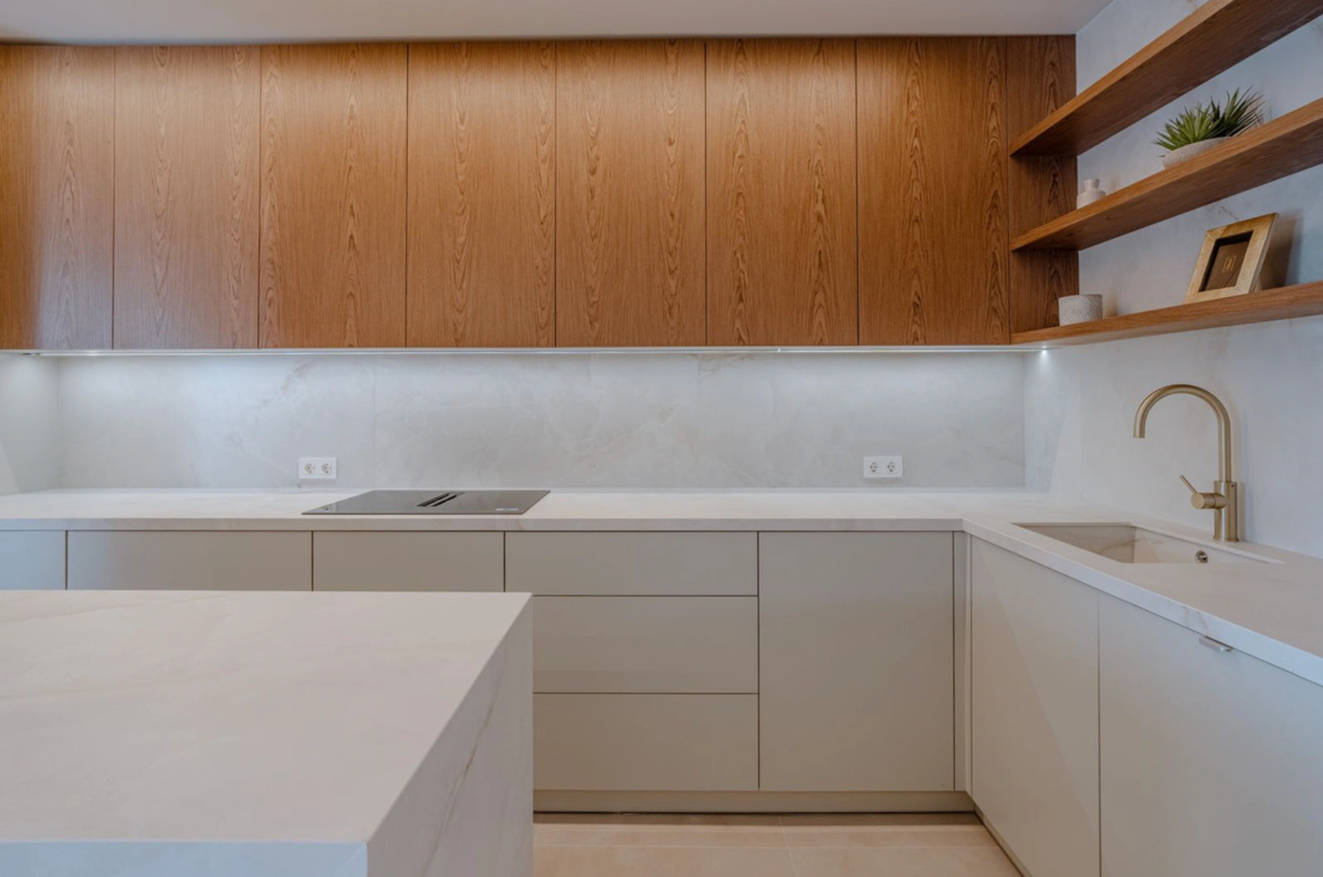Apartment for sale in Nueva Andalucia, Marbella