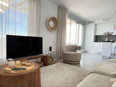 Modern Penthouse with Panoramic Sea Views in Oceana Views