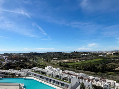 Modern Penthouse with Panoramic Sea Views in Oceana Views