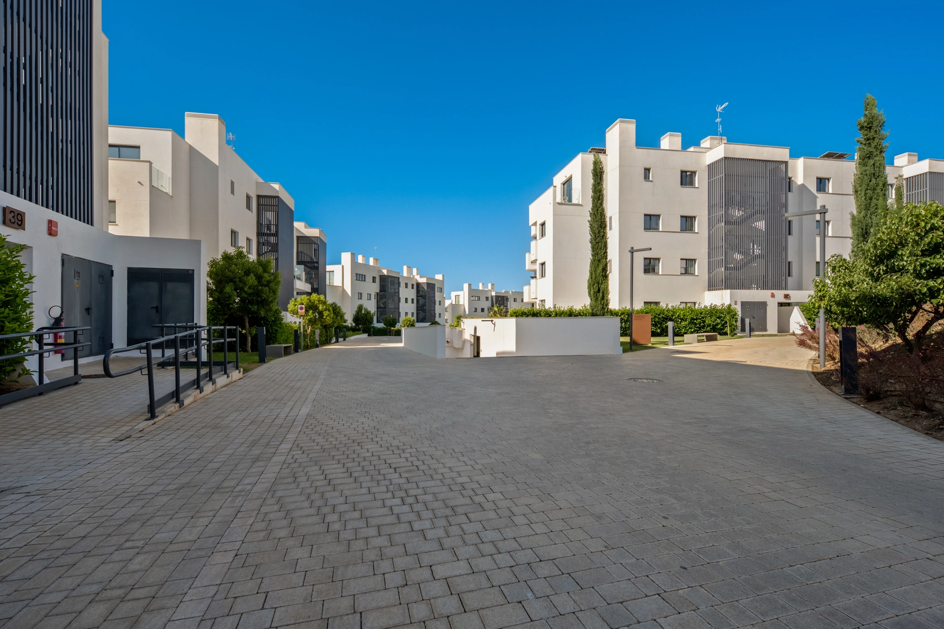 Apartment for sale in El Higueron, Fuengirola