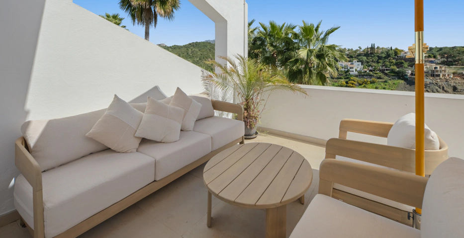 Elegante Apartamento de Dos Dormitorios en Mirador La Quinta