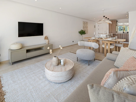 Stylish Two-Bedroom Apartment in Mirador La Quinta