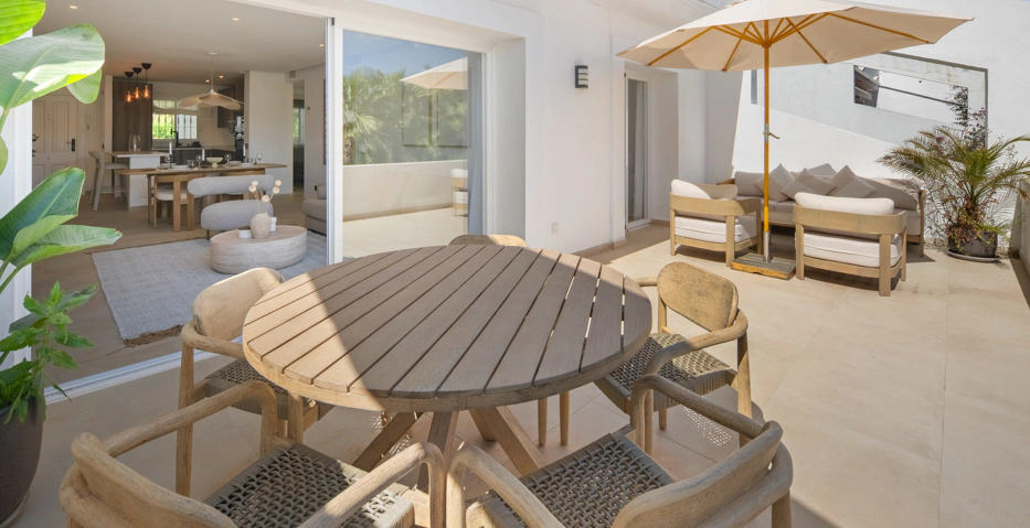 Elegante Apartamento de Dos Dormitorios en Mirador La Quinta
