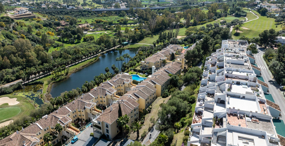 Elegante Apartamento de Dos Dormitorios en Mirador La Quinta