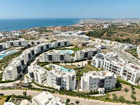 Modern Luxury 3-Bedroom Apartment in Higuerón West III – Fuengirola