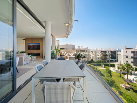 Modern Luxury 3-Bedroom Apartment in Higuerón West III – Fuengirola