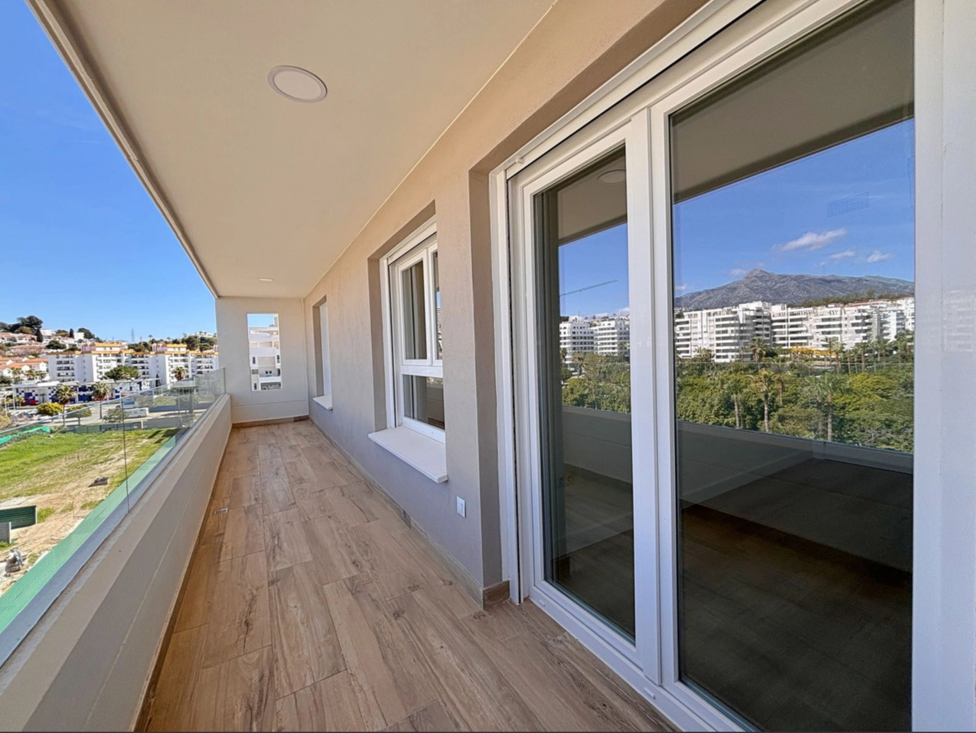 Apartment for sale in Nueva Andalucia, Marbella