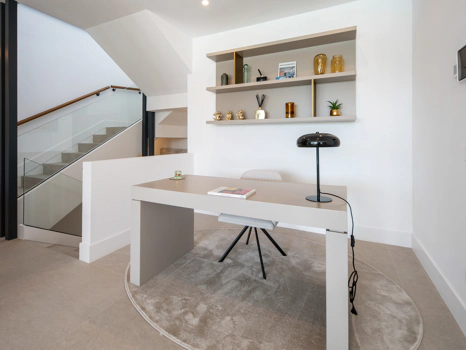 Villa Contemporánea de Lujo con Vistas Panorámicas al Mar en La Resina Golf