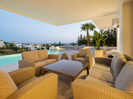 Luxury Contemporary Villa with Panoramic Sea Views in La Resina Golf