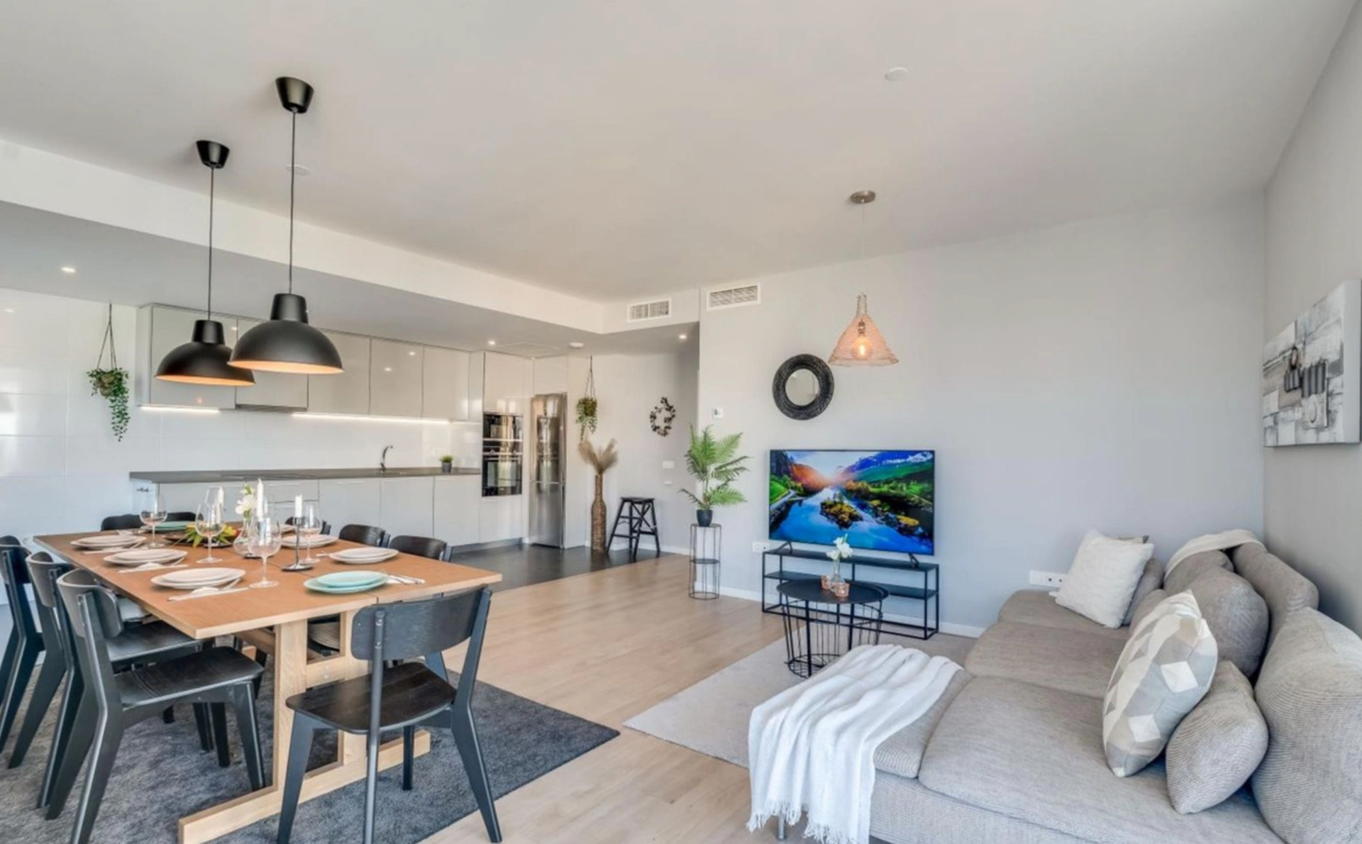Apartment for sale in Nueva Andalucia, Marbella