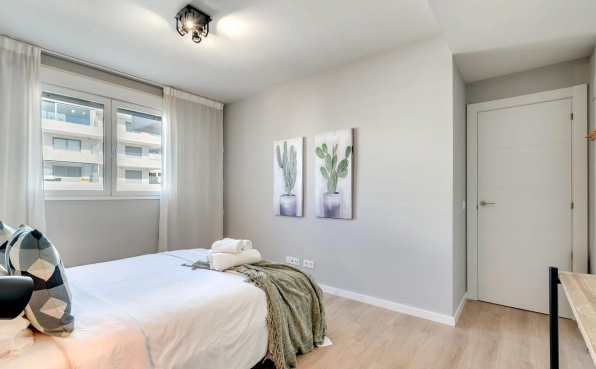 Apartment for sale in Nueva Andalucia, Marbella