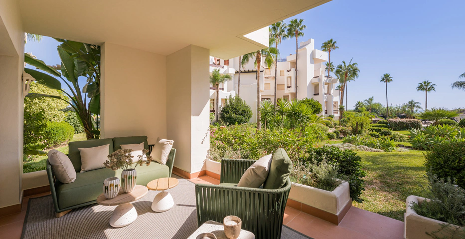 Exclusive Ground Floor Apartment with Sea Views in Bahía del Velerín