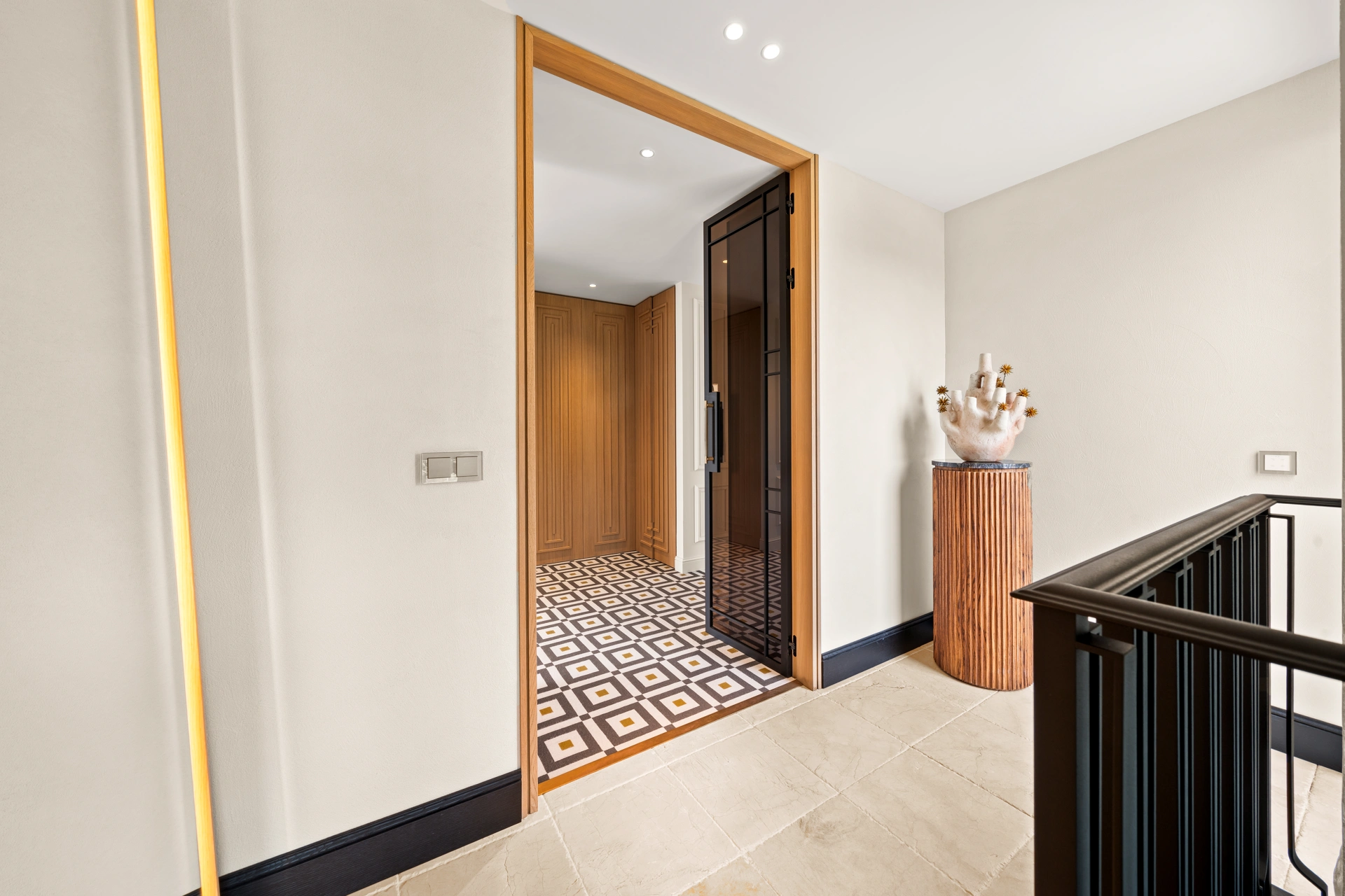 Penthouse for sale in Los Flamingos, Benahavis