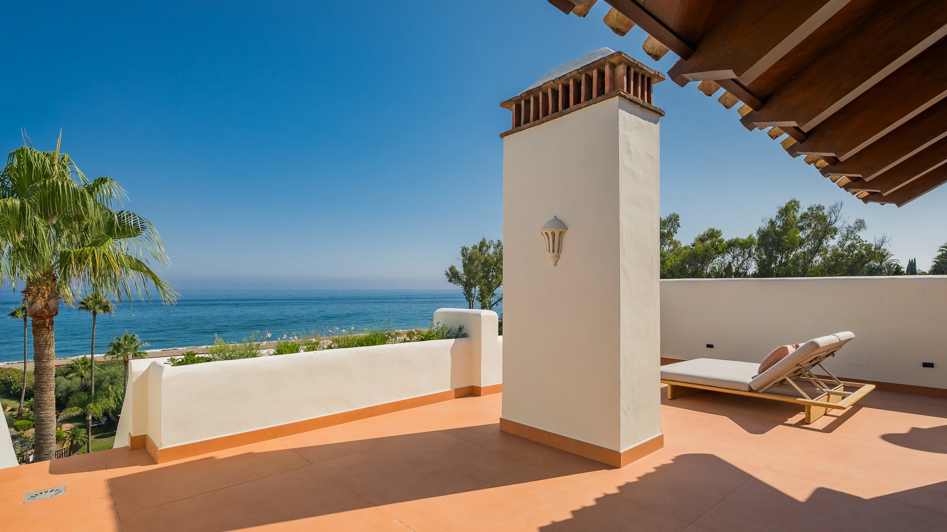 Penthouse for sale in Estepona