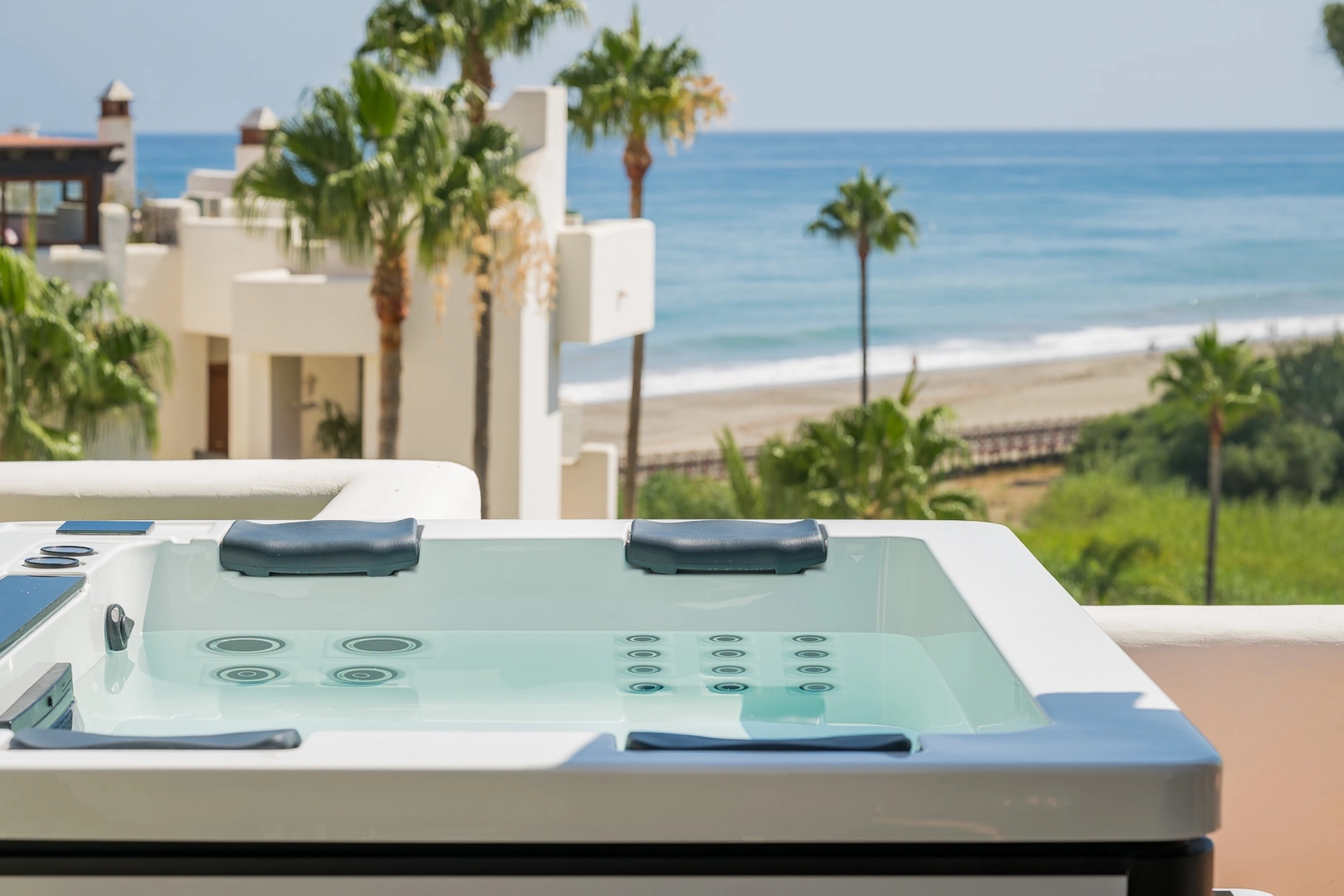 Penthouse for sale in Estepona