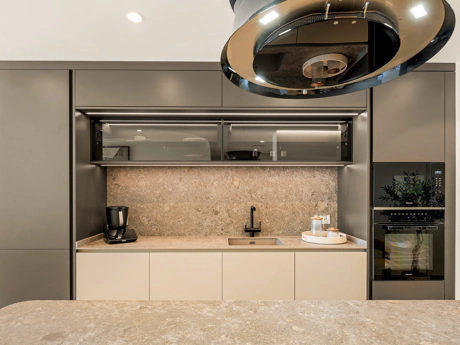 Fully Renovated Luxury Penthouse with Stunning Sea Views in Bahía del Velerín