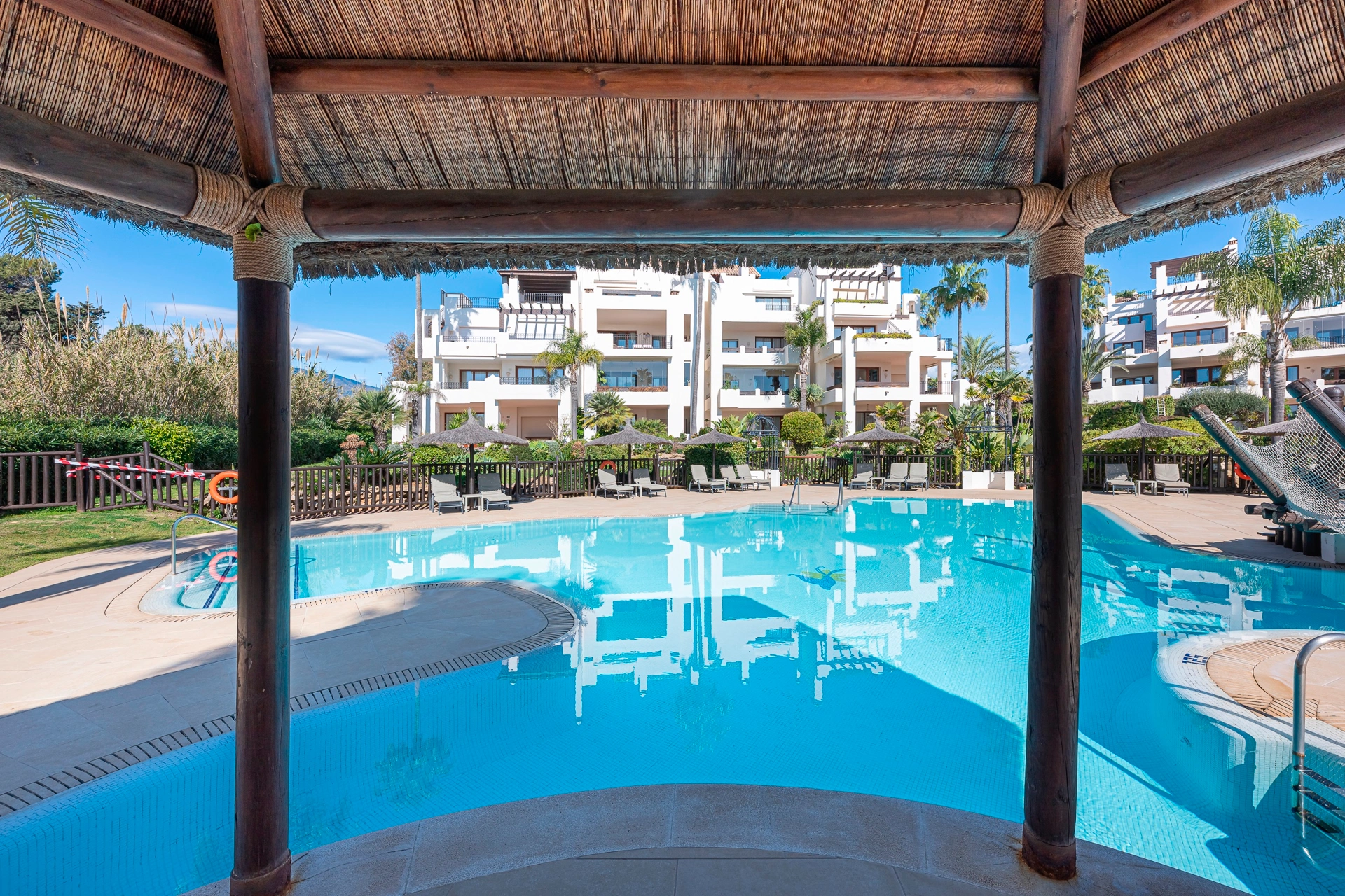 Penthouse for sale in Estepona