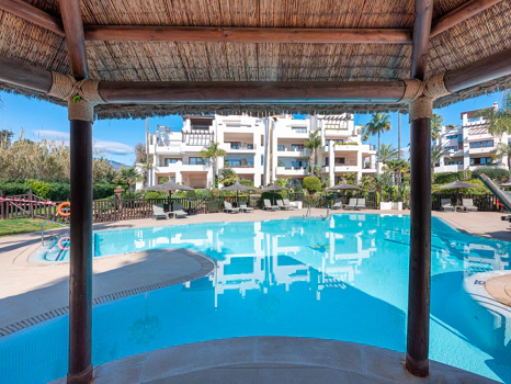 Fully Renovated Luxury Penthouse with Stunning Sea Views in Bahía del Velerín