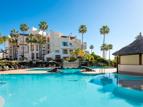 Fully Renovated Luxury Penthouse with Stunning Sea Views in Bahía del Velerín