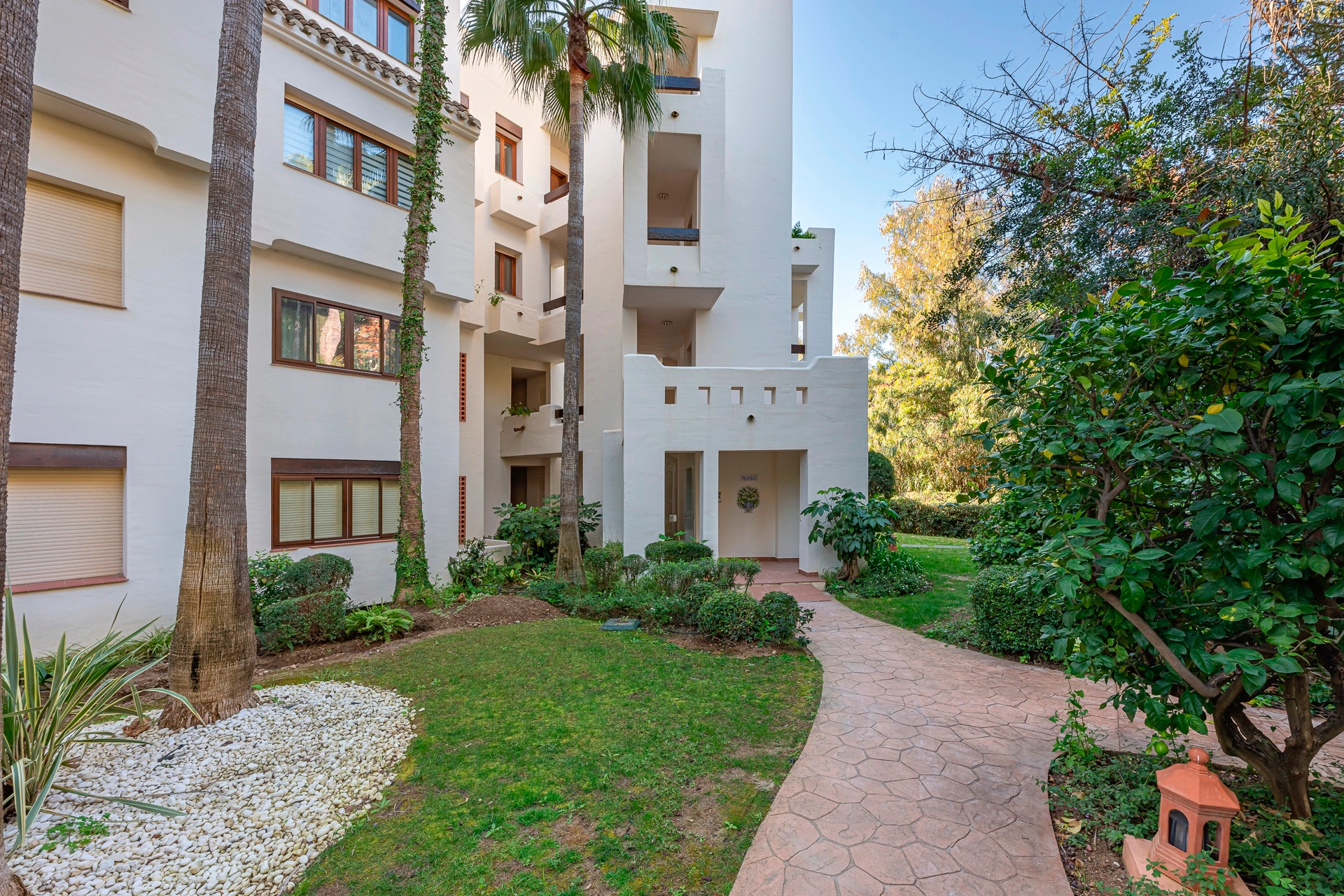Penthouse for sale in Estepona