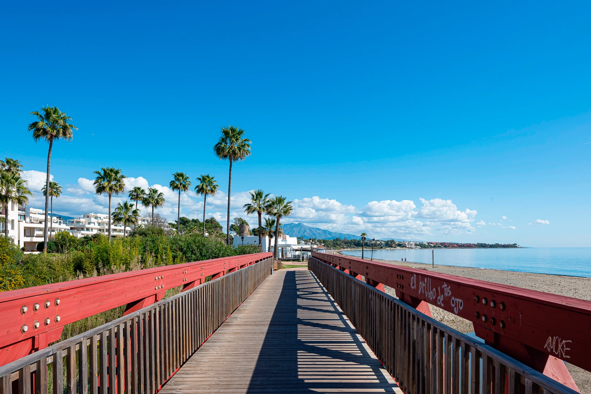Penthouse for sale in Estepona