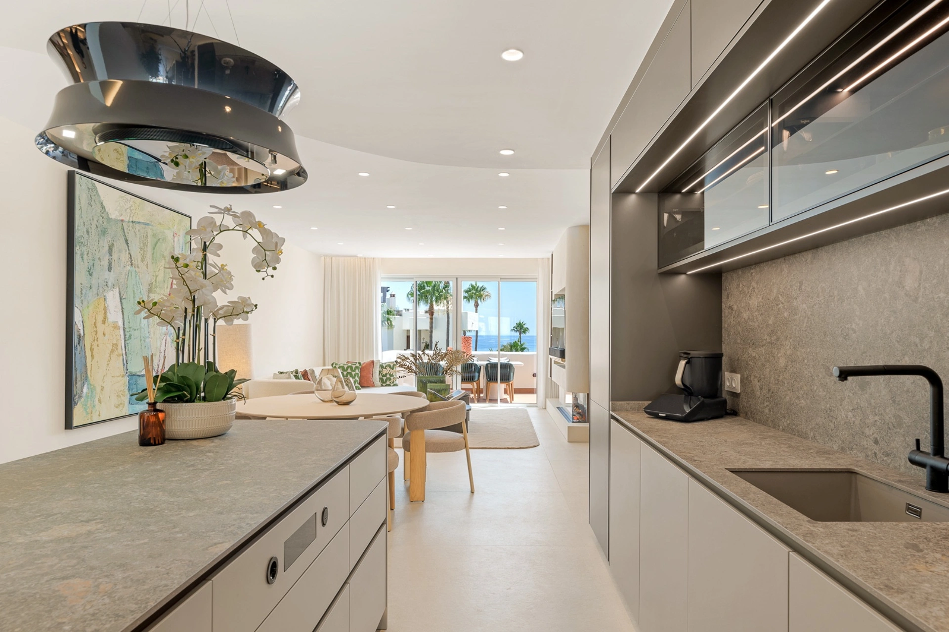 Penthouse for sale in Estepona