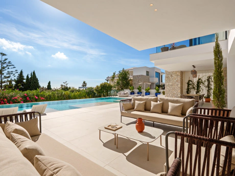 Contemporary Luxury Villa in La Quinta, Marbella