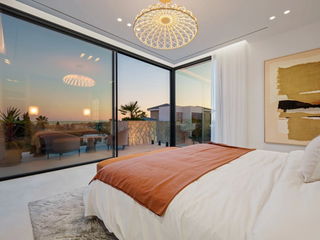 Contemporary Luxury Villa in La Quinta, Marbella