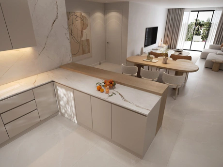 Apartment for sale in New Golden Mile, Estepona East