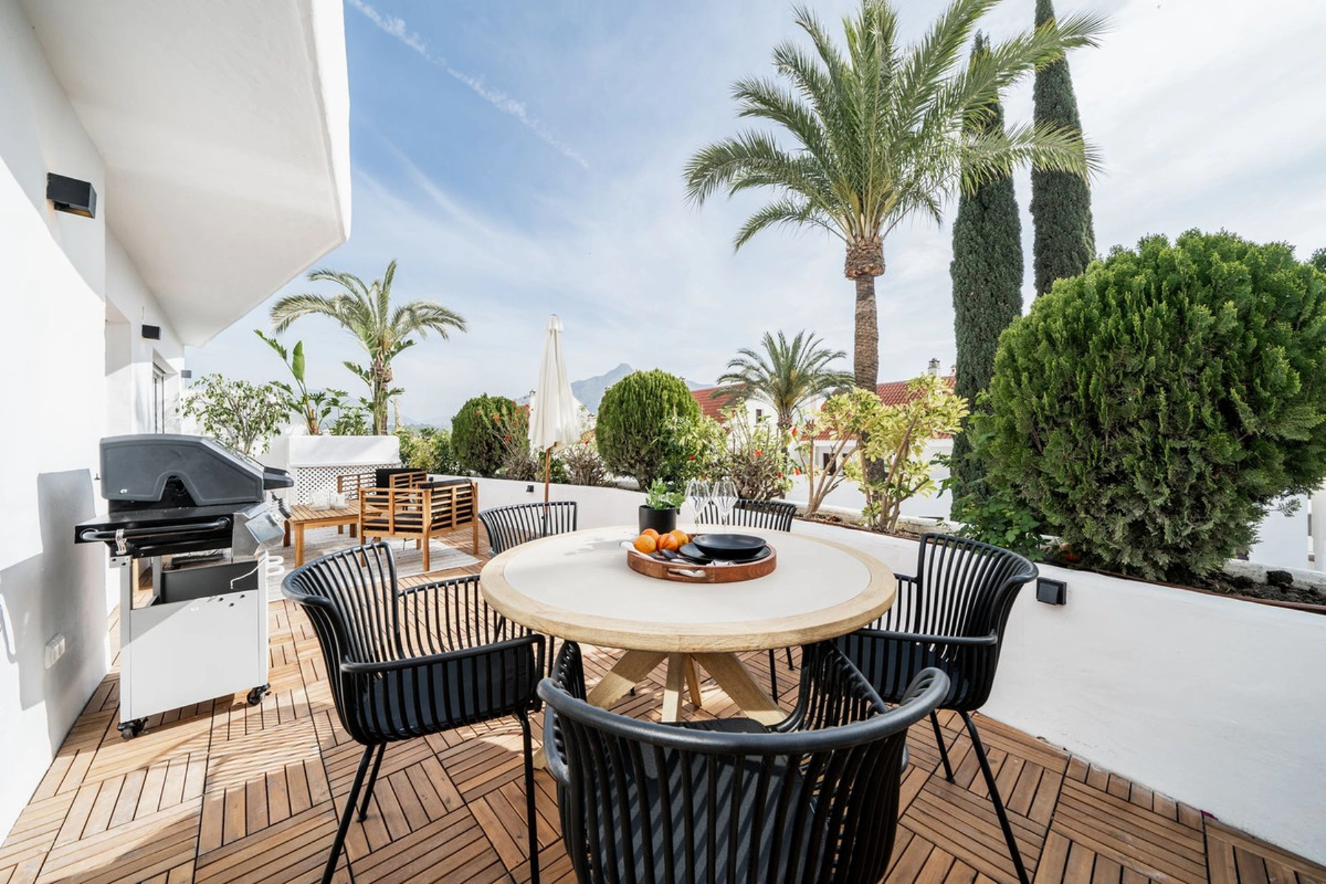 Apartment for sale in Nueva Andalucia, Marbella
