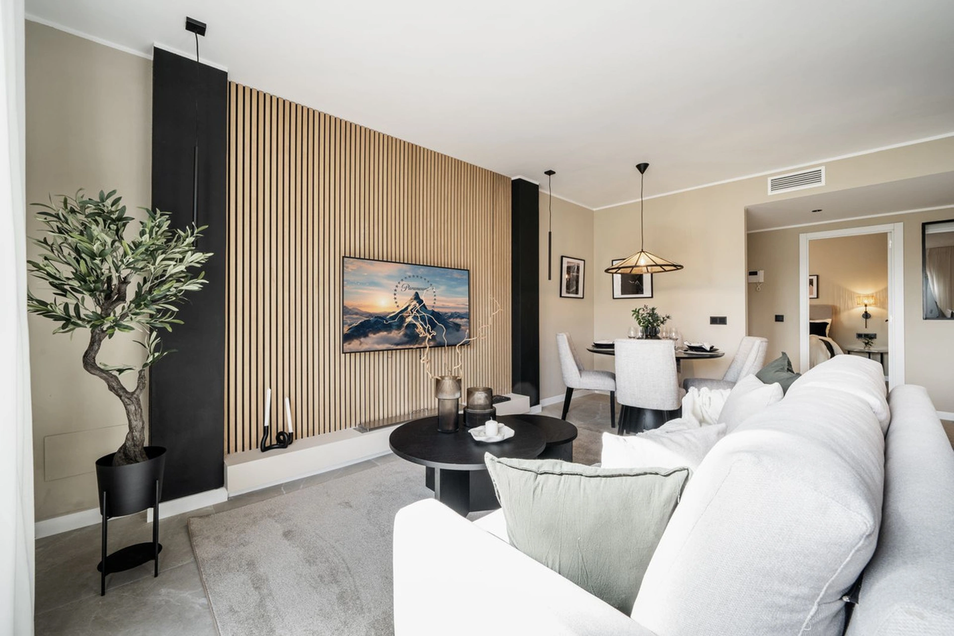 Apartment for sale in Nueva Andalucia, Marbella