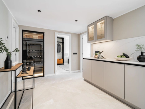 Apartment for sale in Nueva Andalucia, Marbella