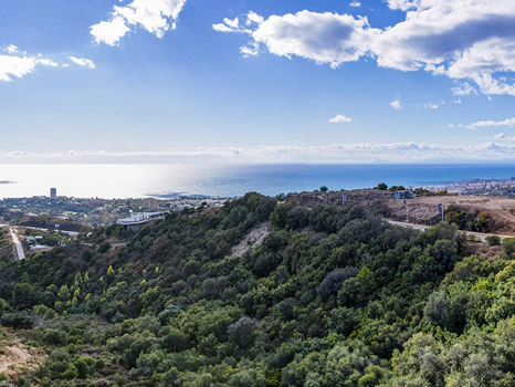 ¡Luxury Sea View Apartments & Penthouses in Altos de Los Monteros