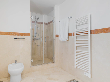 Elegant 5-Bedroom Townhouse in La Perla de la Heredia, Marbella