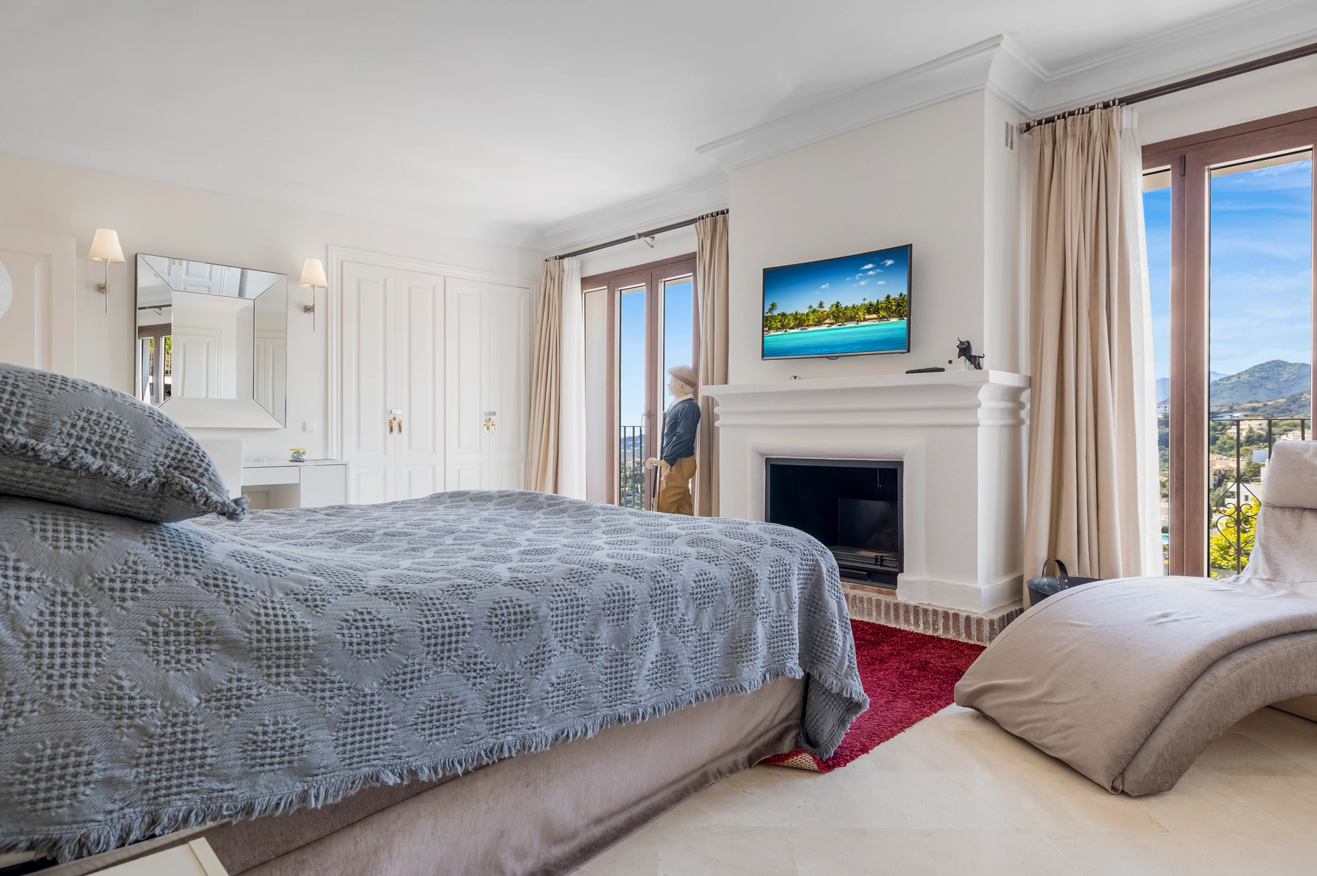 Town House for sale in Benahavis